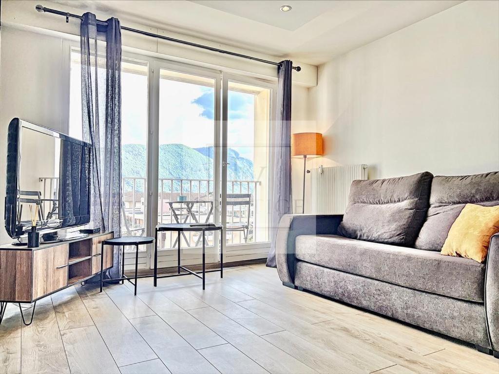 B&V Prestige - T1 Proche Du Tram Daire Annemasse Dış mekan fotoğraf